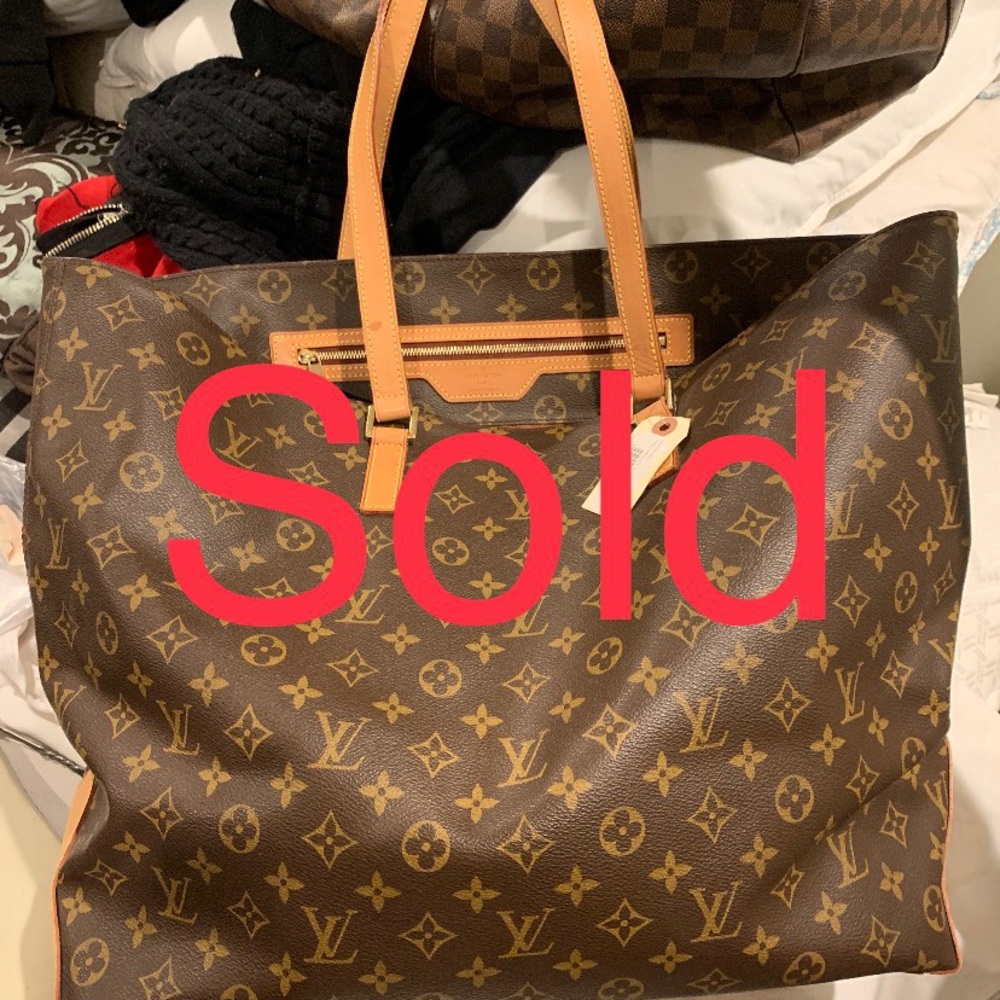 Louis Vuitton Large Tote Bag